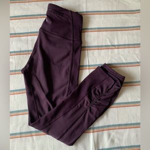 Lululemon High-Rise Crop 21”